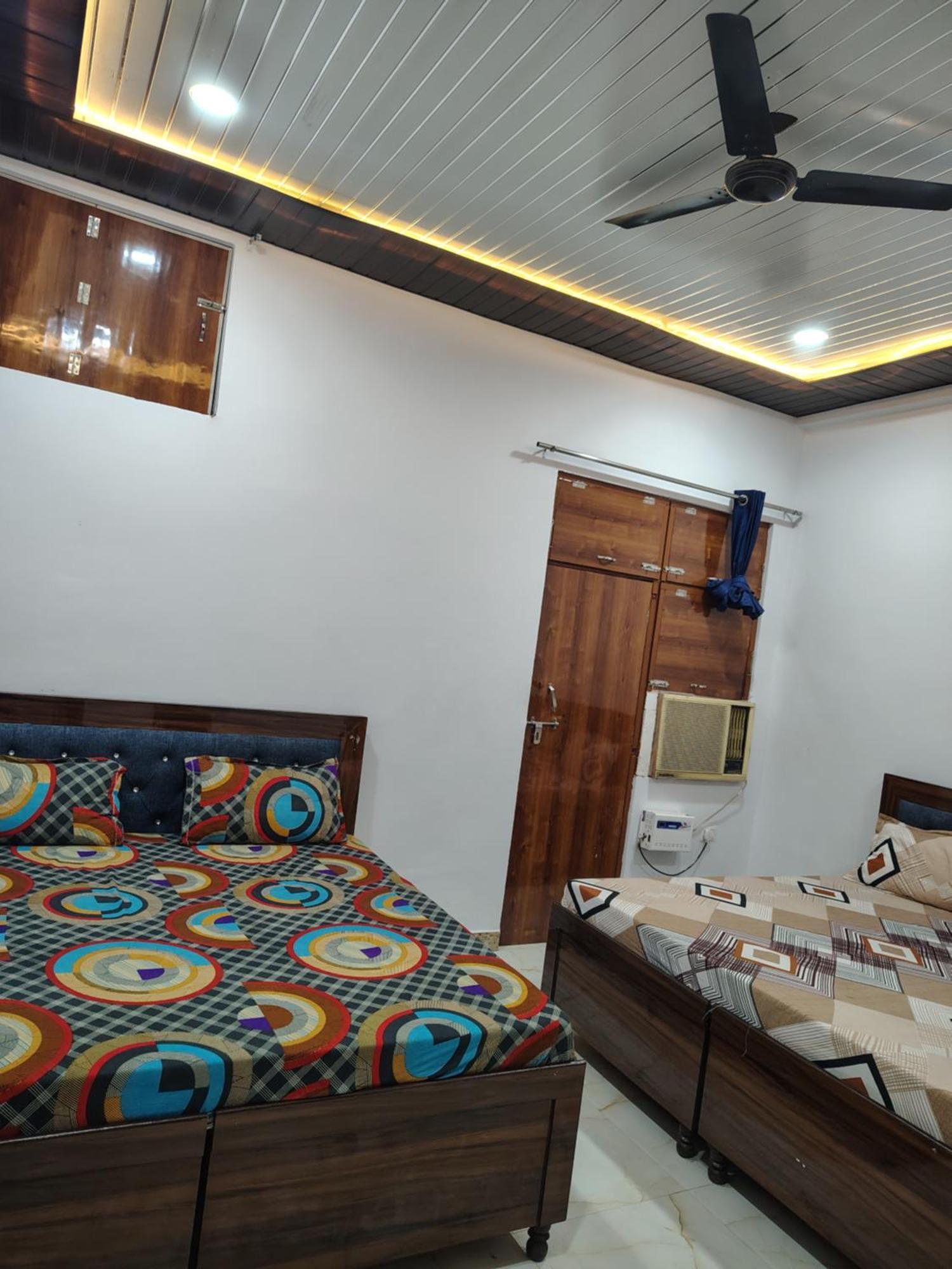 Shri Haridas Kripa Dham Ashram Vrindāvan Room photo