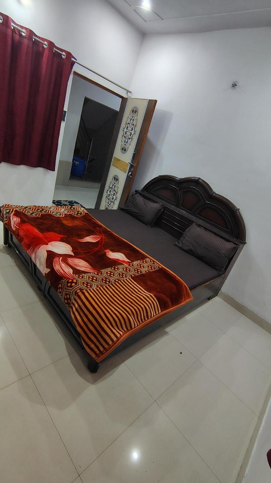 Shri Haridas Kripa Dham Ashram Vrindāvan Room photo