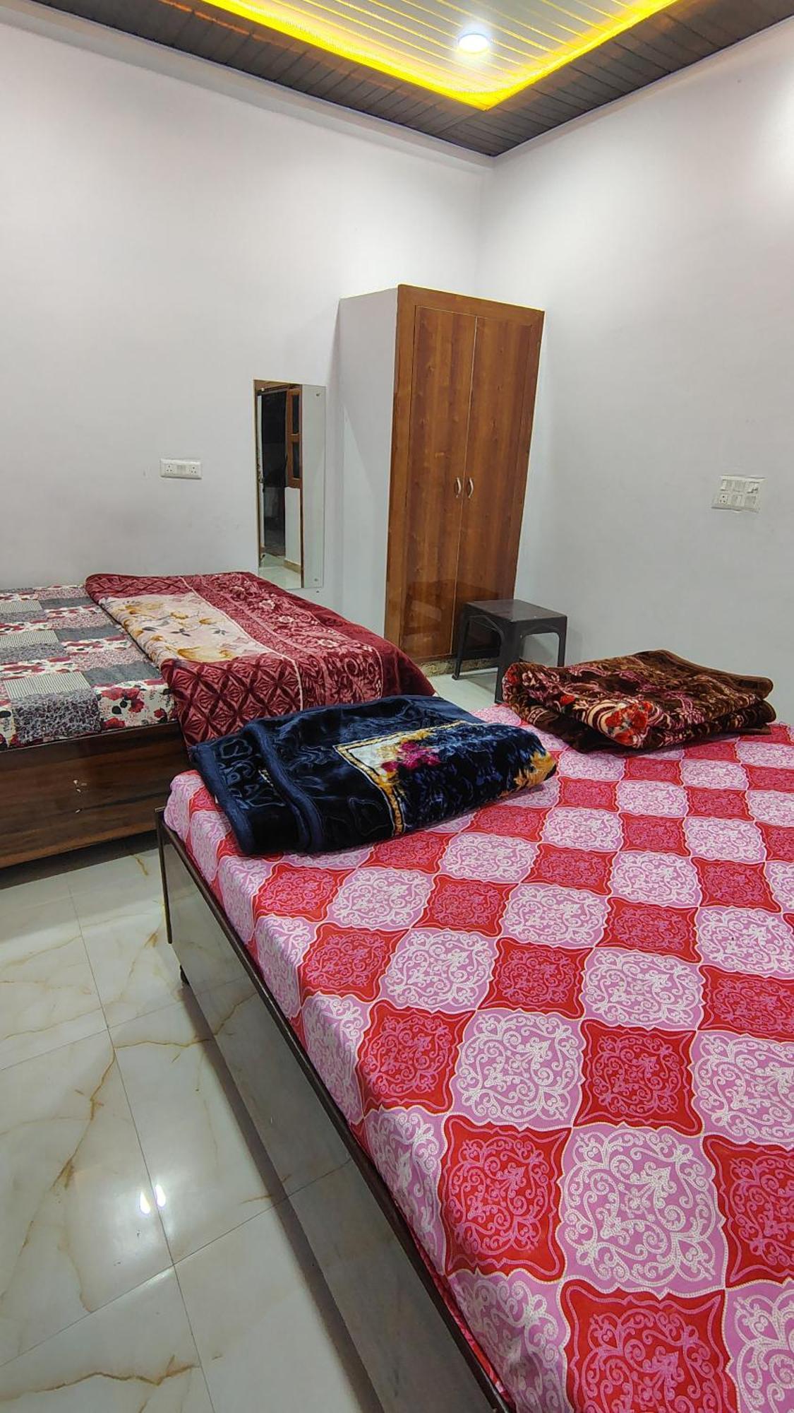 Shri Haridas Kripa Dham Ashram Vrindāvan Room photo
